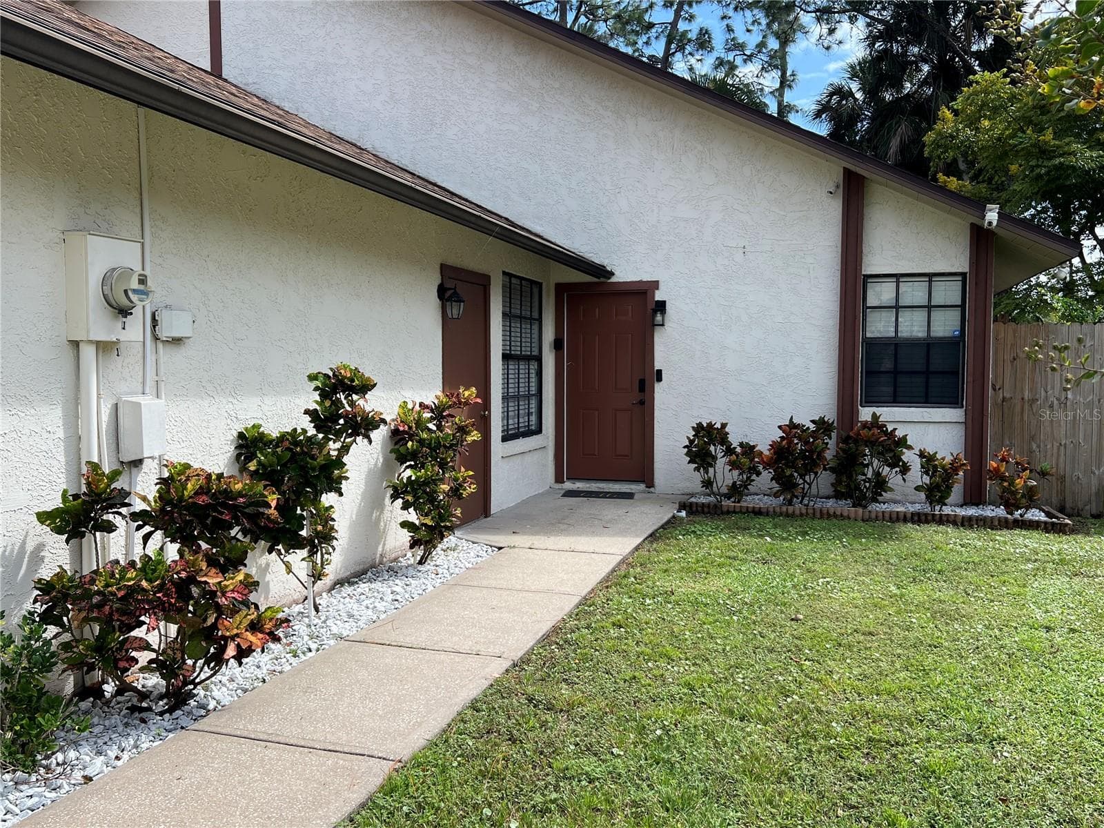 Townhouse at 962 STONYBROOK CIR, PORT ORANGE, photo 2 of 25