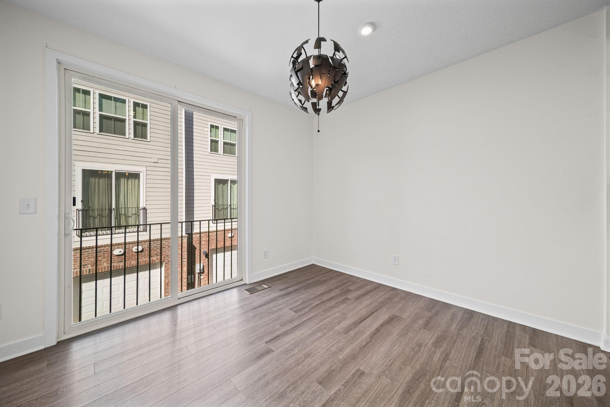 Townhouse at 547 Old Mill Road, Charlotte, photo 7 of 32