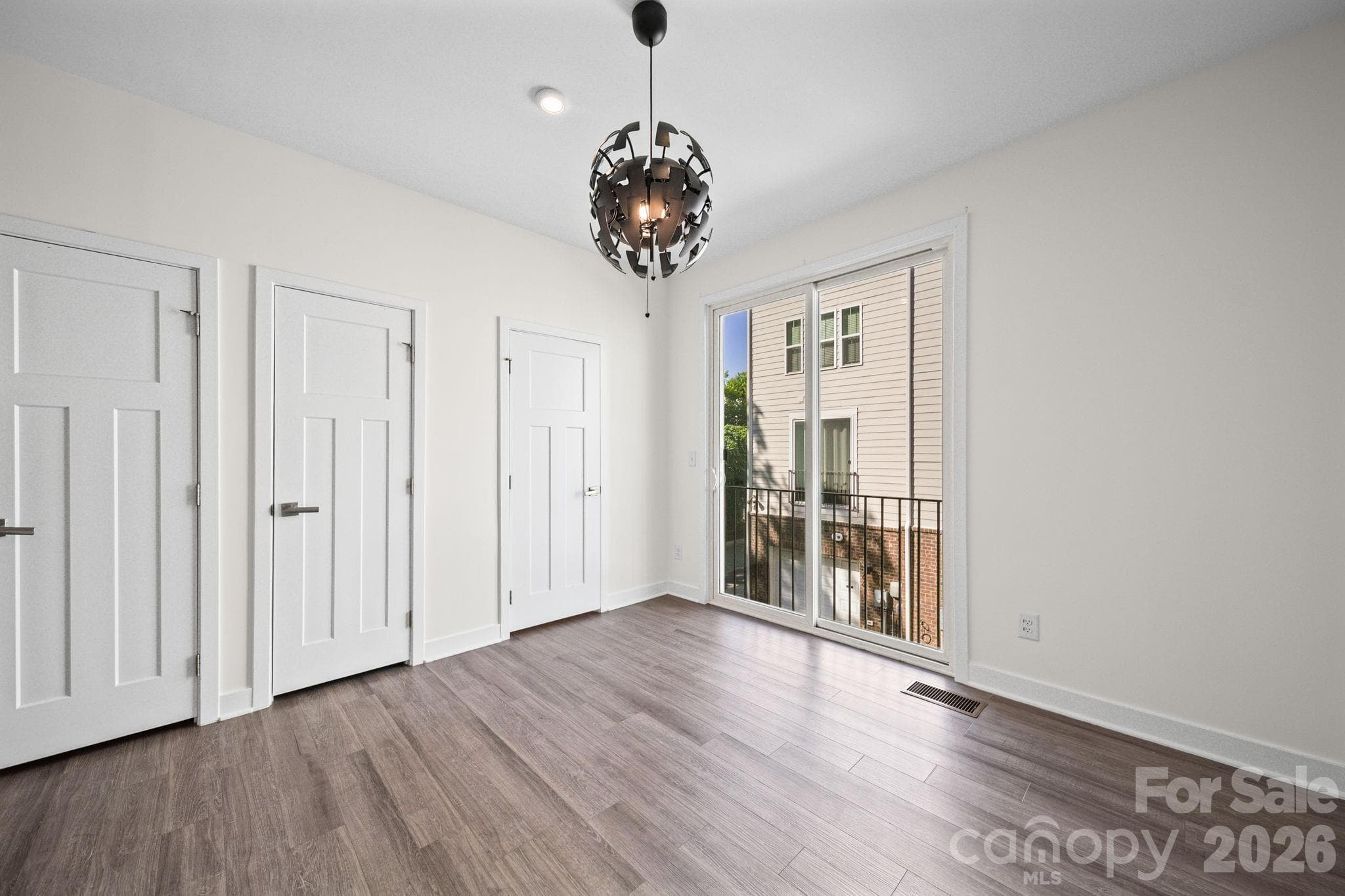 Townhouse at 547 Old Mill Road, Charlotte, photo 8 of 32