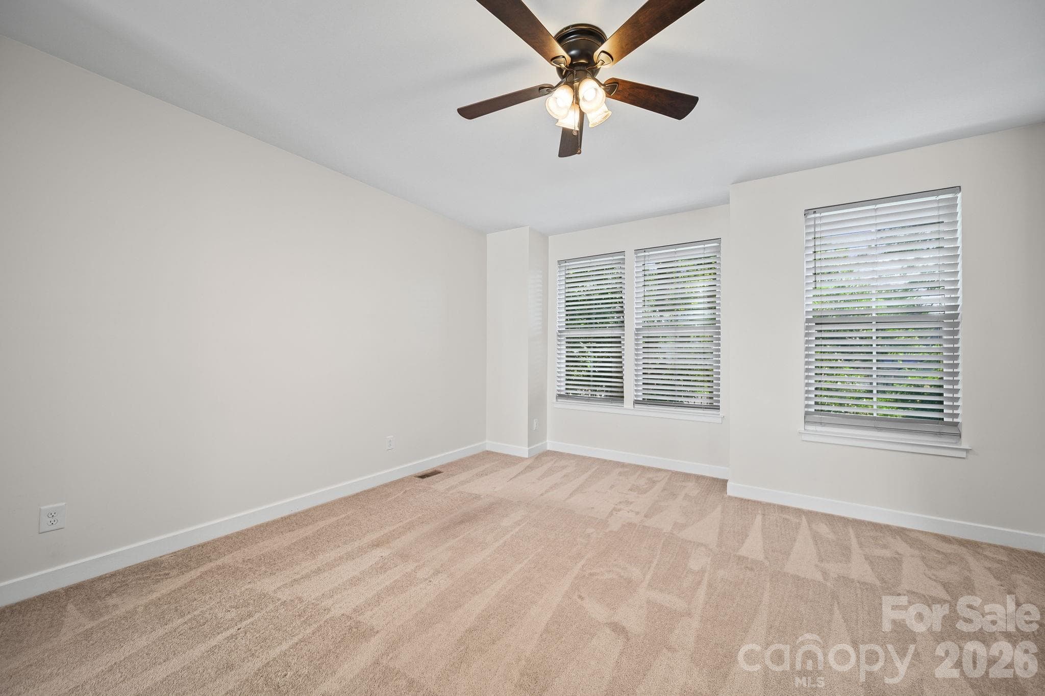 Townhouse at 547 Old Mill Road, Charlotte, photo 10 of 32
