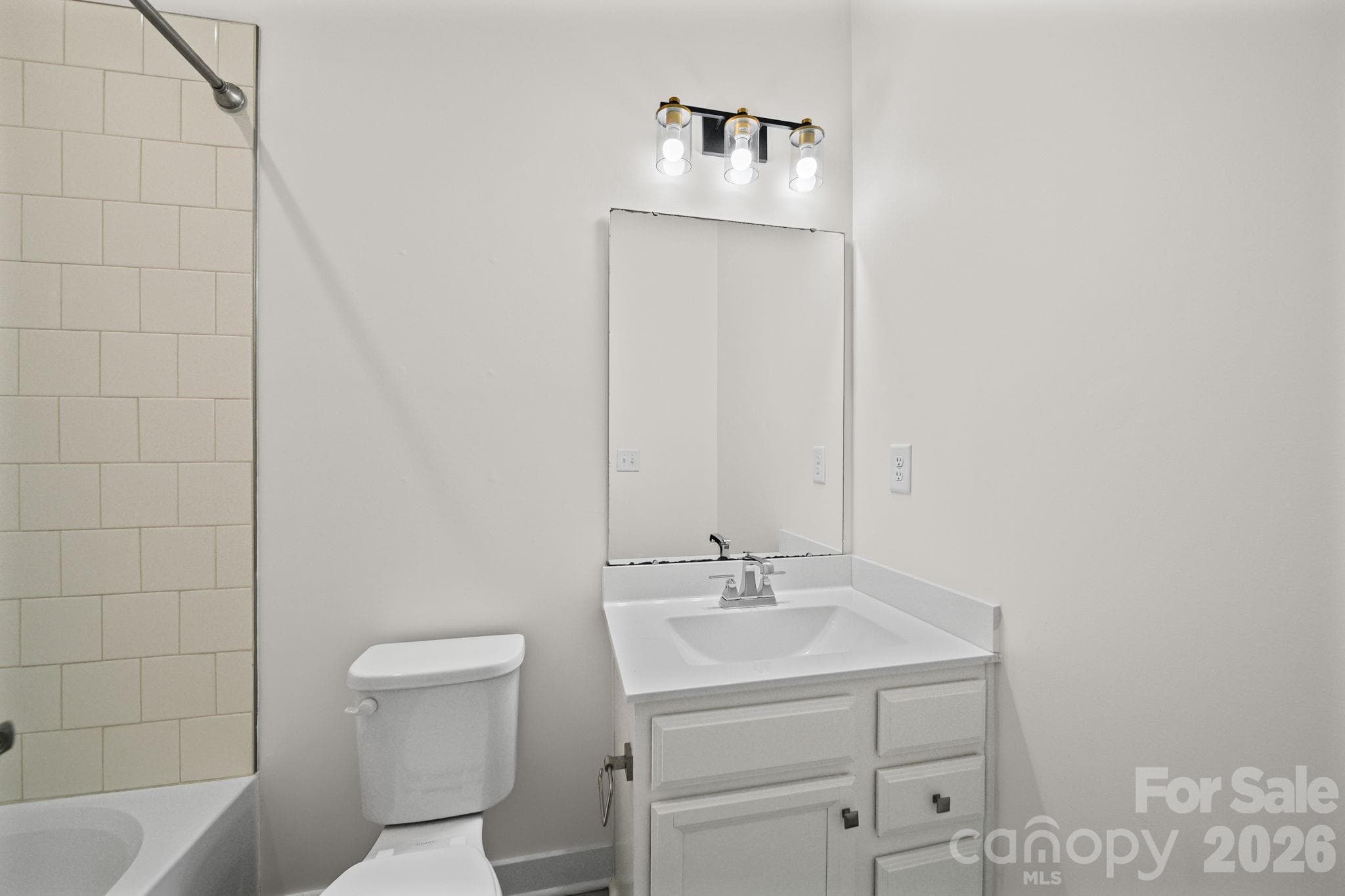 Townhouse at 547 Old Mill Road, Charlotte, photo 20 of 32