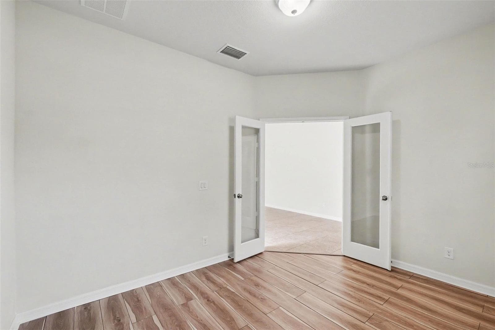 Single Family Residence at 9217 EUROPEAN OLIVE WAY, RIVERVIEW, photo 6 of 30