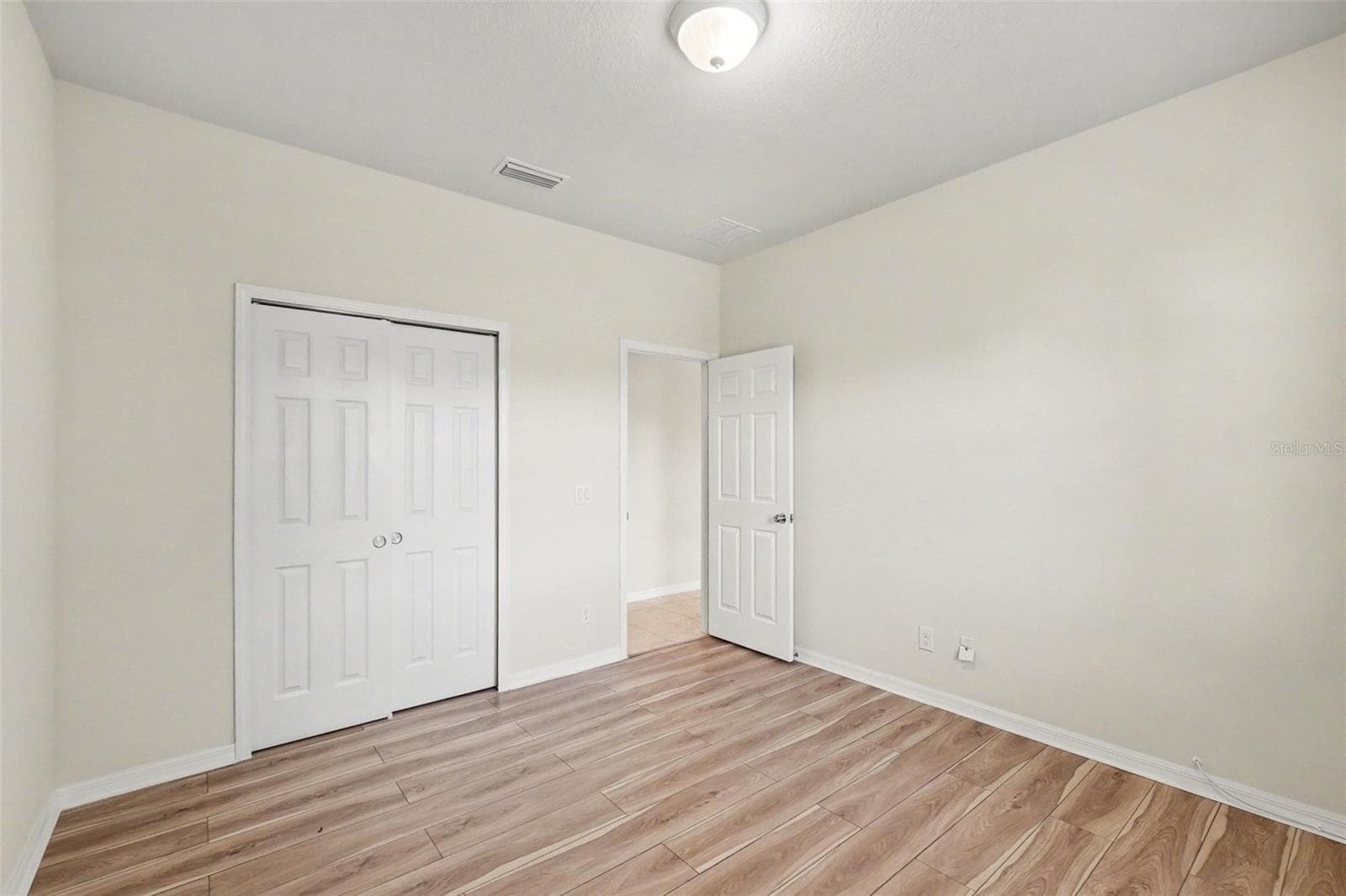 Single Family Residence at 9217 EUROPEAN OLIVE WAY, RIVERVIEW, photo 9 of 30
