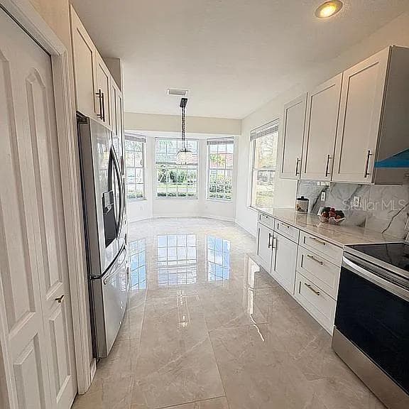 Single Family Residence at 7462 FEATHERSTONE BLVD, SARASOTA, photo 23 of 52