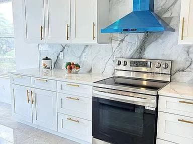Single Family Residence at 7462 FEATHERSTONE BLVD, SARASOTA, photo 25 of 52