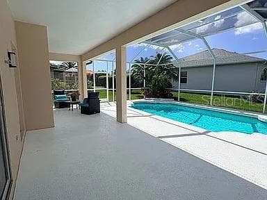 Single Family Residence at 7462 FEATHERSTONE BLVD, SARASOTA, photo 8 of 52