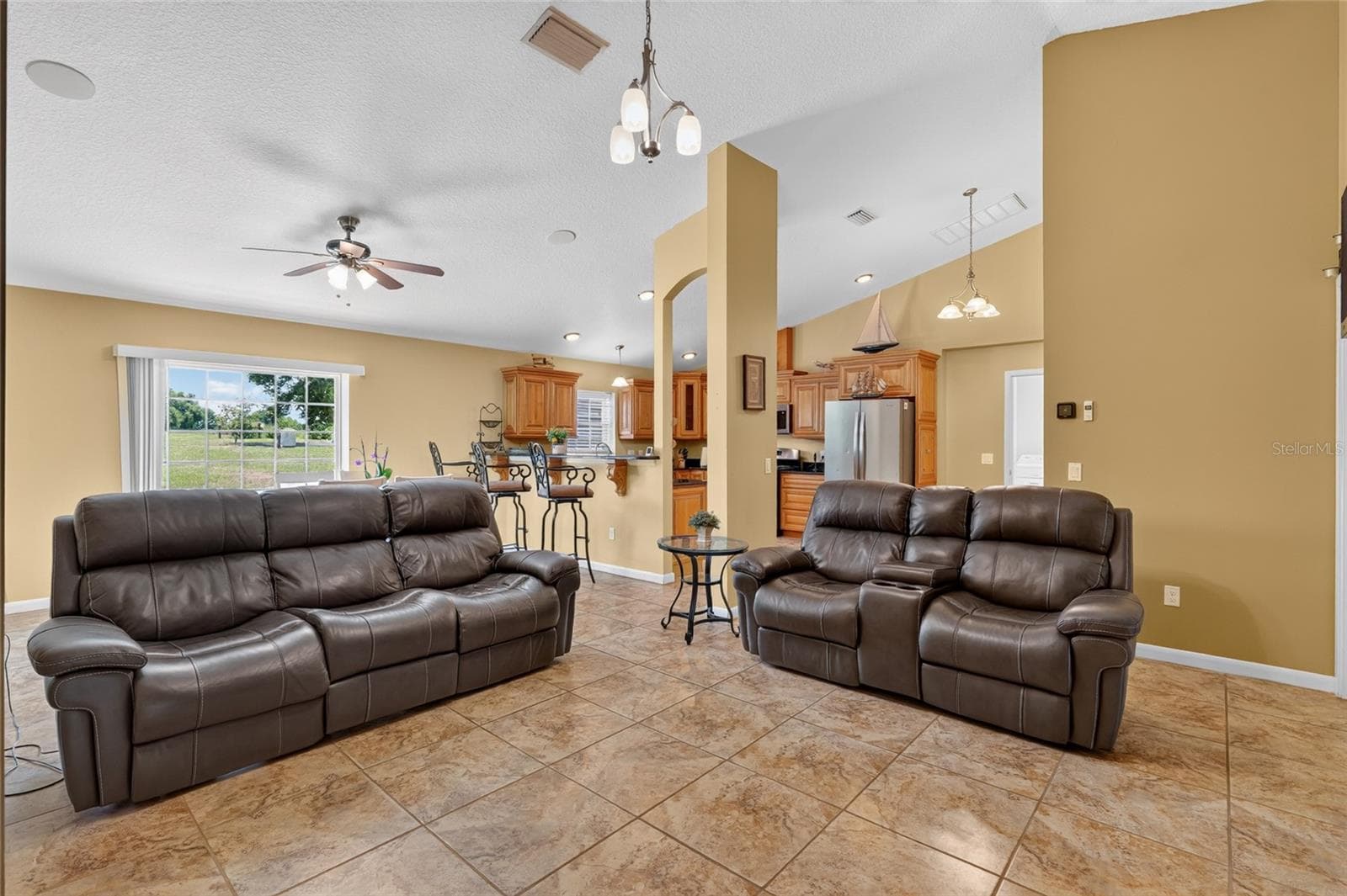 Single Family Residence at 3830 GRIFFIN VIEW DR, LADY LAKE, photo 20 of 91