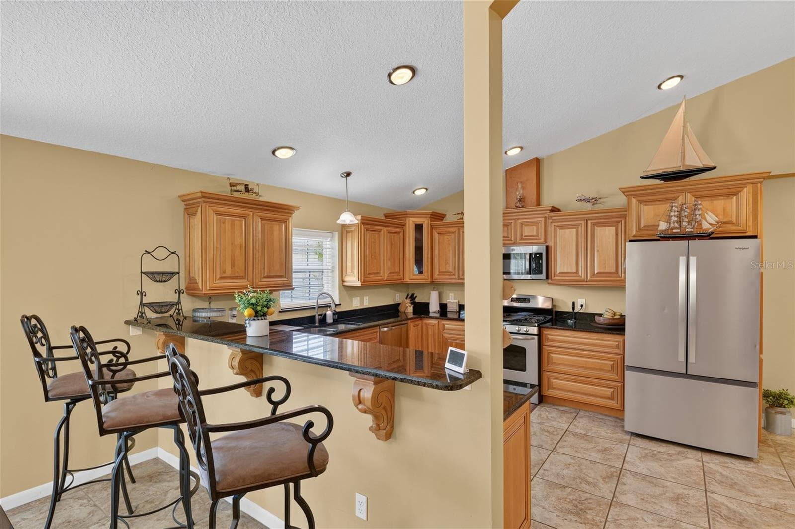 Single Family Residence at 3830 GRIFFIN VIEW DR, LADY LAKE, photo 26 of 91