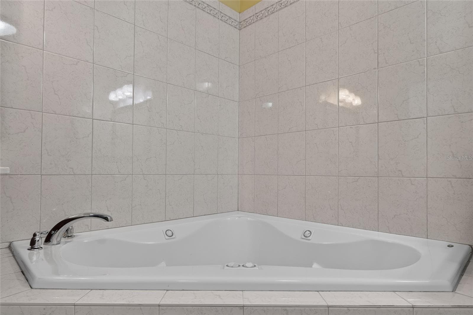 Single Family Residence at 3830 GRIFFIN VIEW DR, LADY LAKE, photo 60 of 91