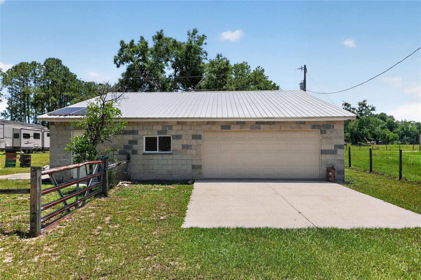 Single Family Residence at 3830 GRIFFIN VIEW DR, LADY LAKE, photo 80 of 91