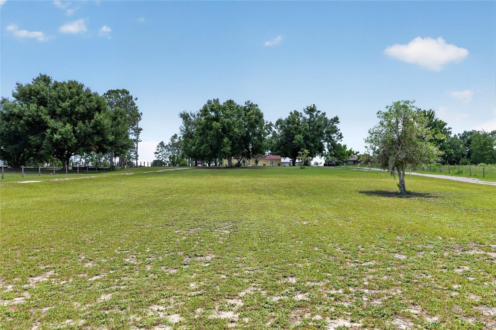 Single Family Residence at 3830 GRIFFIN VIEW DR, LADY LAKE, photo 84 of 91