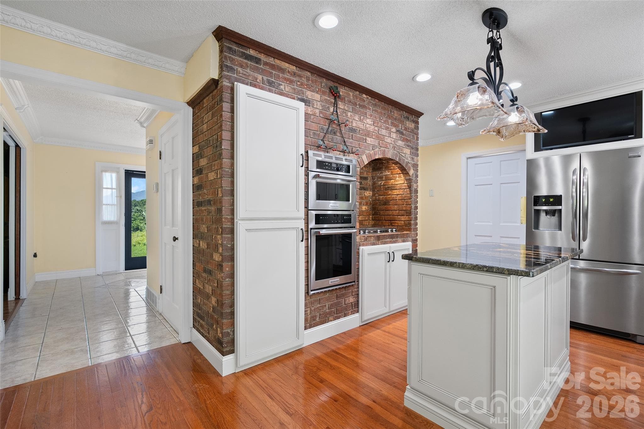 Single Family Residence at 121 Fortner Drive, Waynesville, photo 7 of 40