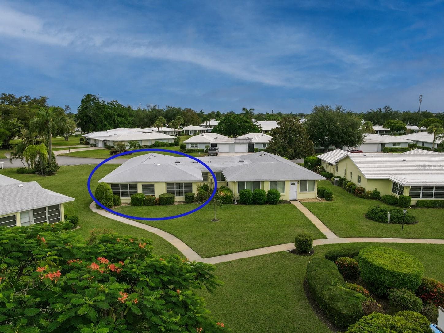 Condominium at 7011 10TH AVE W, BRADENTON, photo 4 of 60