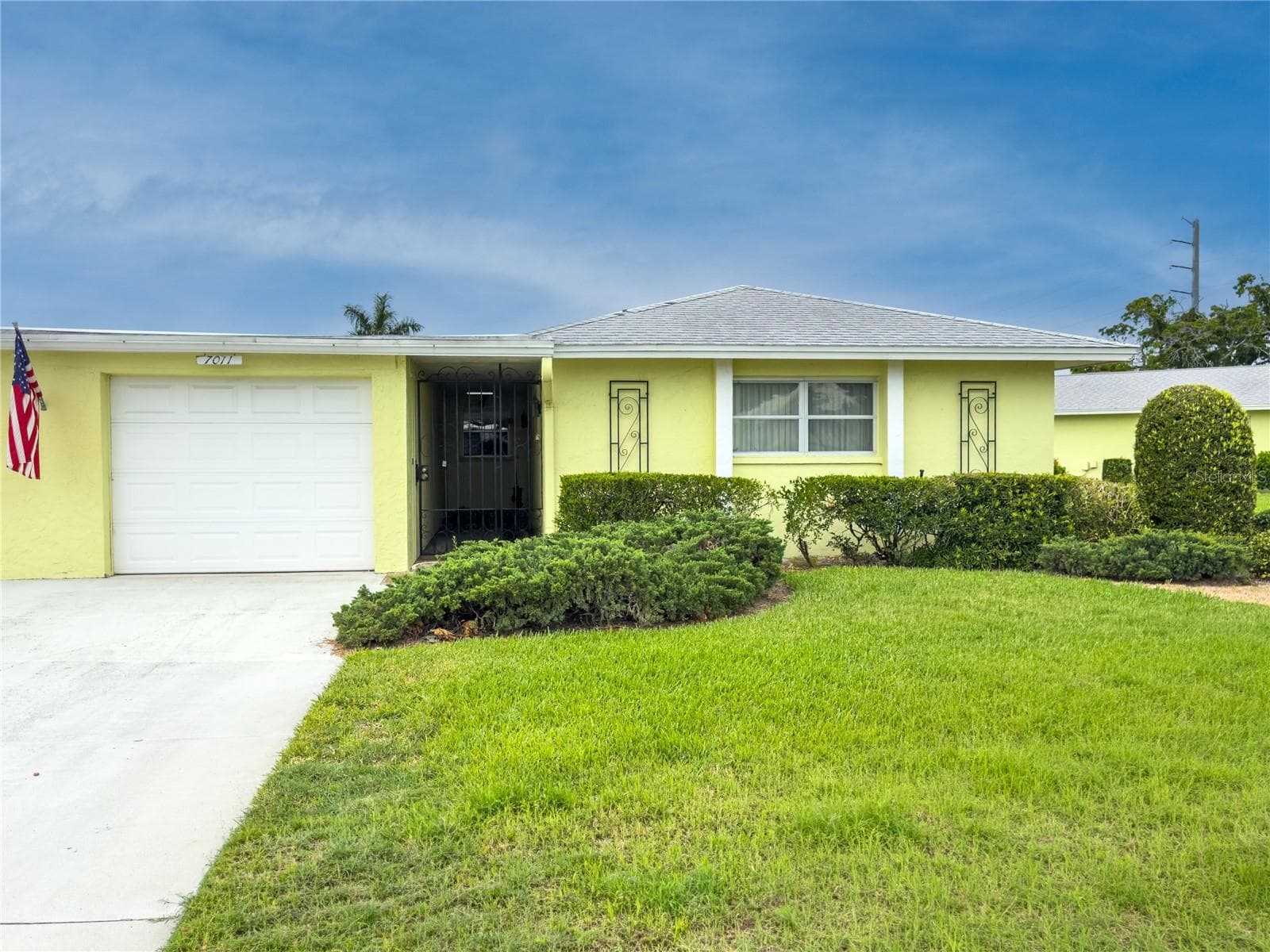 Condominium at 7011 10TH AVE W, BRADENTON, photo 12 of 60