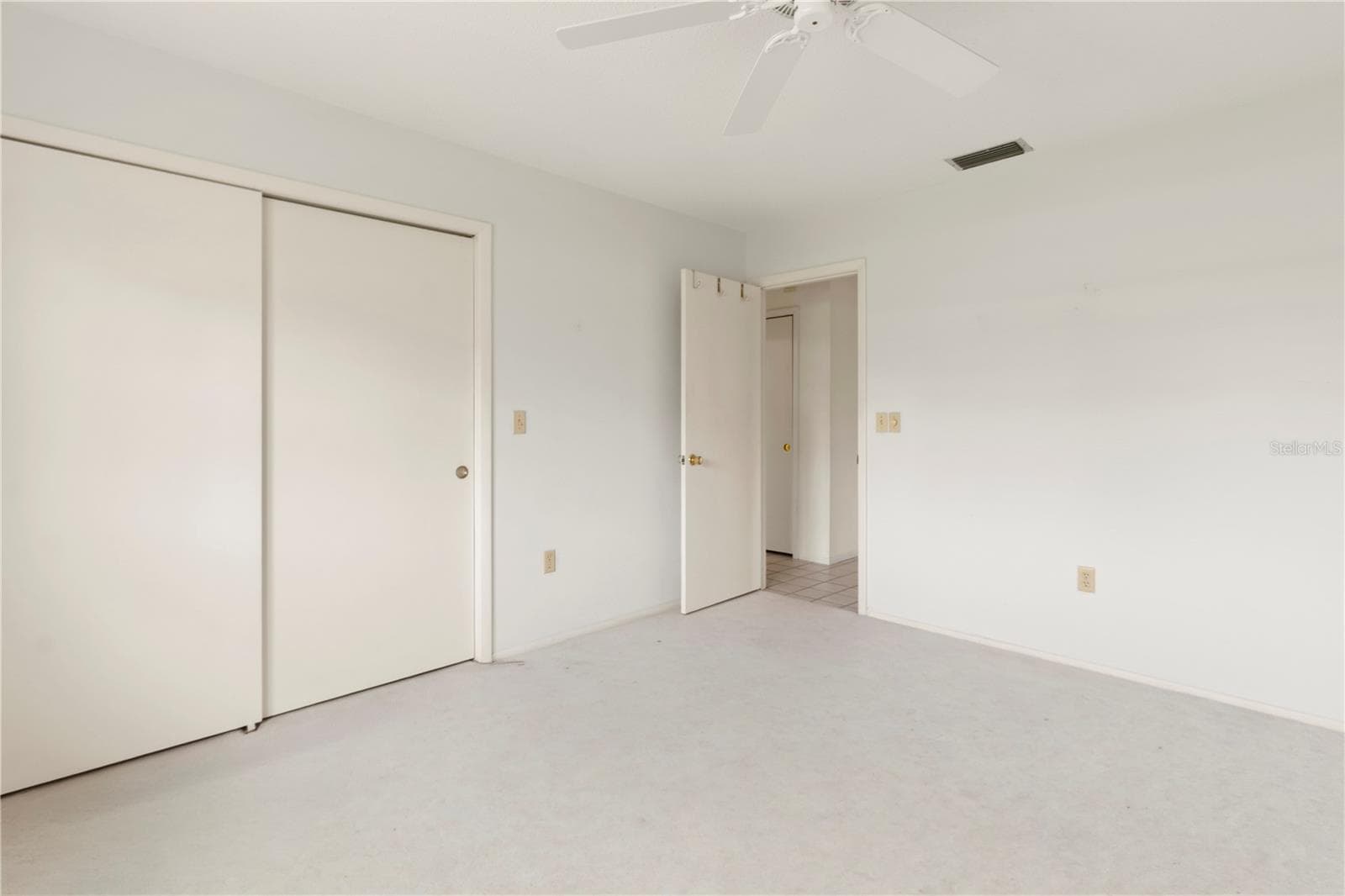 Condominium at 7011 10TH AVE W, BRADENTON, photo 47 of 60