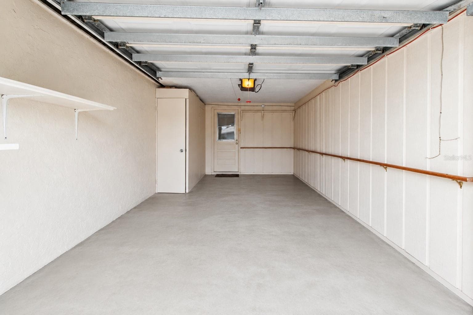 virtually cleaned out - 7011 10TH AVE W, BRADENTON
