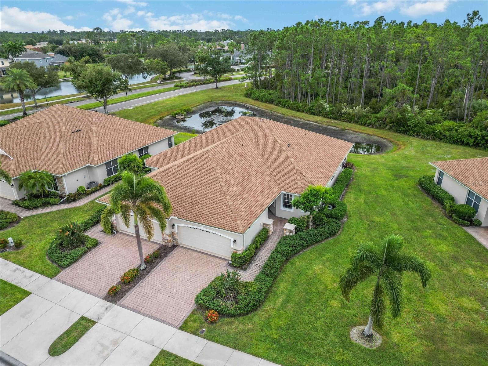 Villa at 1914 SCARLETT AVE, NORTH PORT, photo 6 of 57