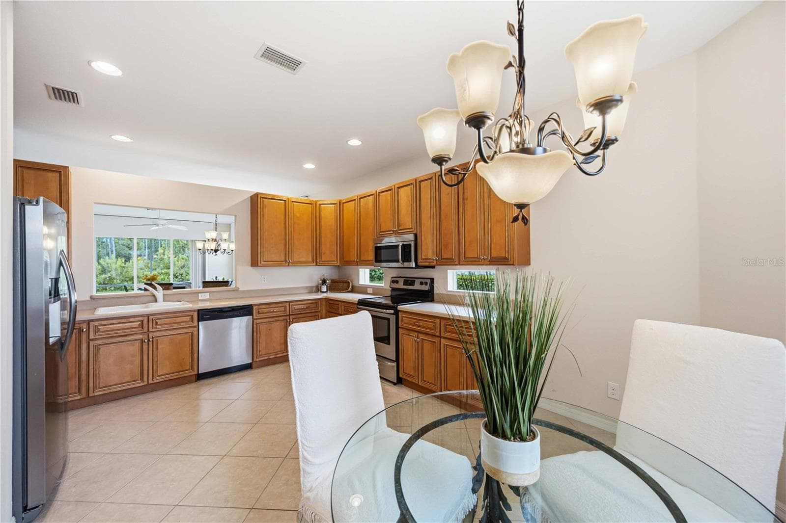 Kitchen with dining space - 1914 SCARLETT AVE, NORTH PORT