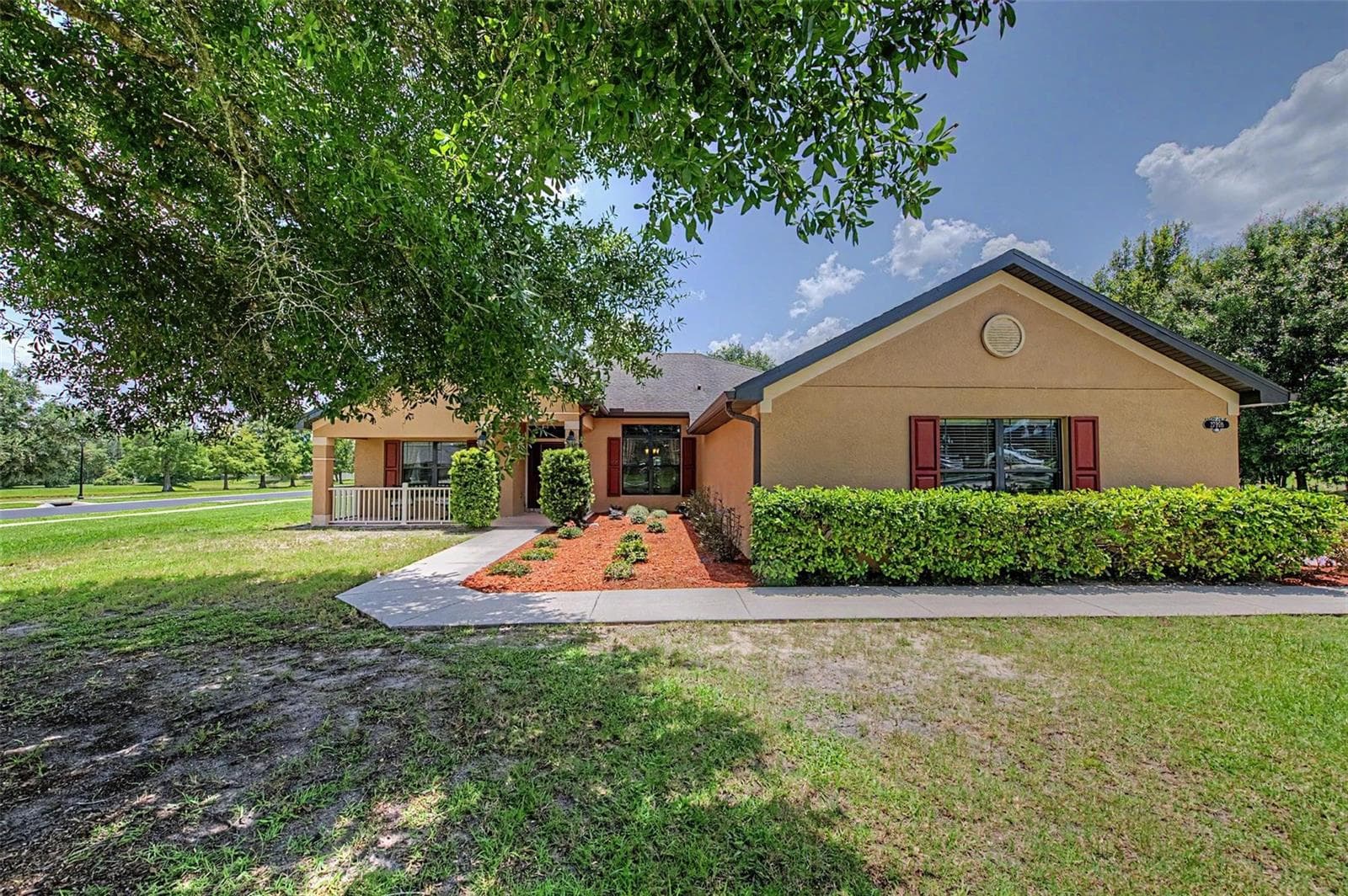 Front of the Home - 27928 AUSTIN WOODS DRIVE, DADE CITY