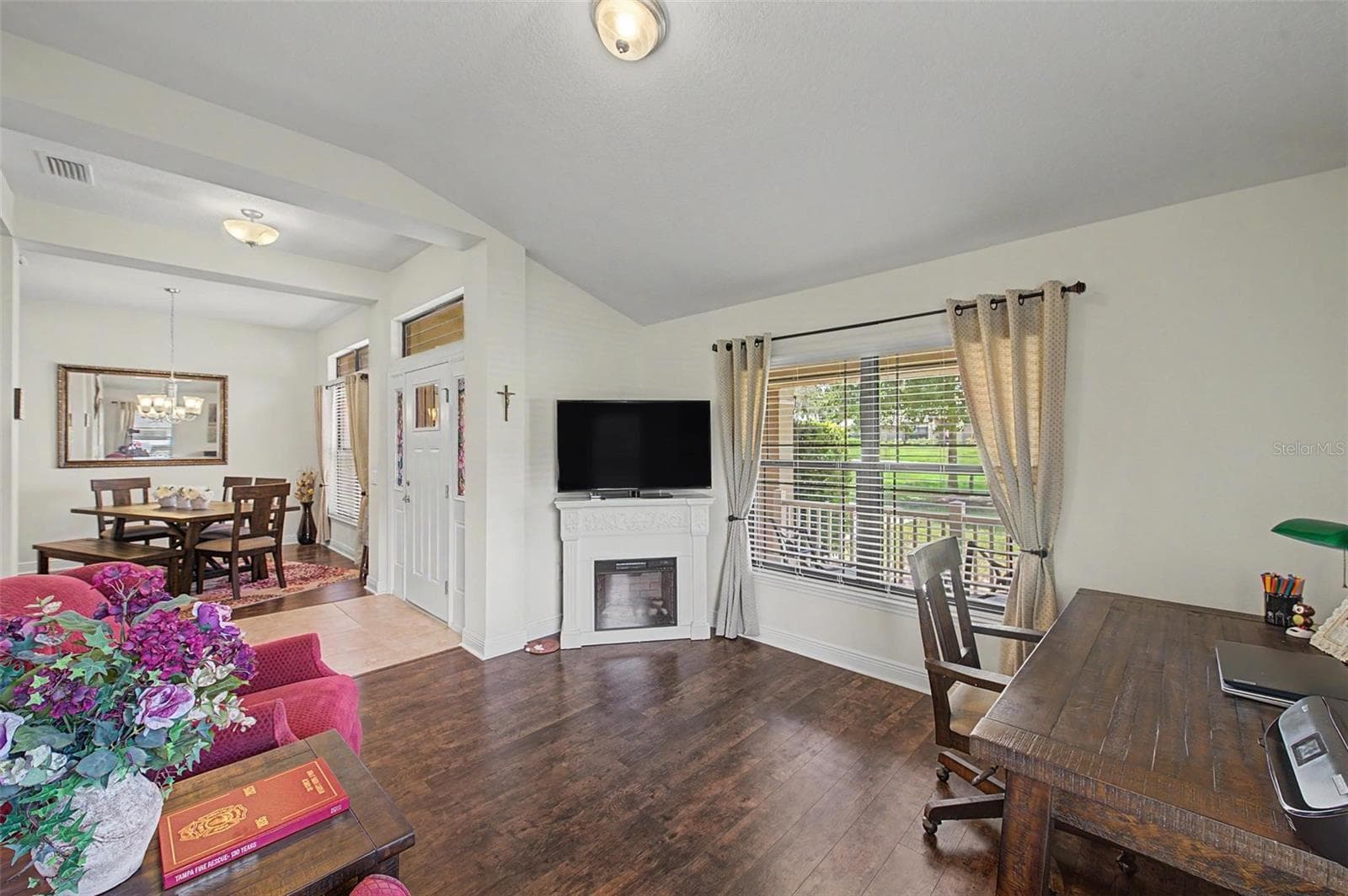Den - 27928 AUSTIN WOODS DRIVE, DADE CITY