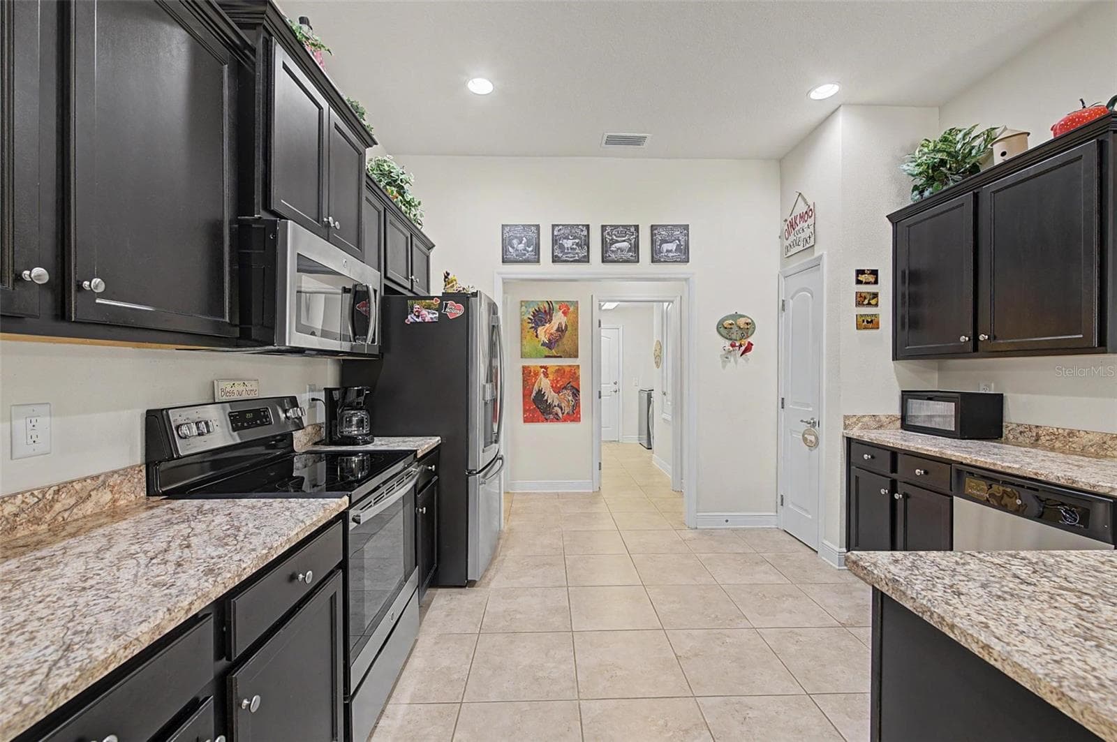 Kitchen - 27928 AUSTIN WOODS DRIVE, DADE CITY