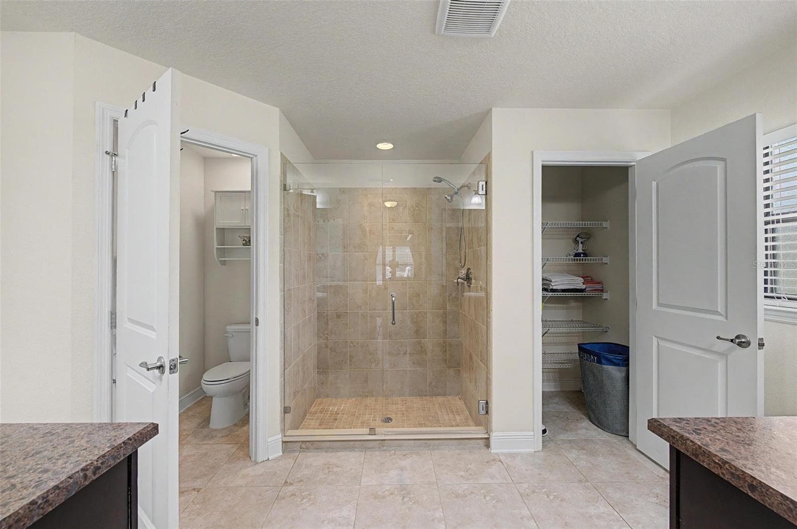 En Suite Primary Bathroom - 27928 AUSTIN WOODS DRIVE, DADE CITY
