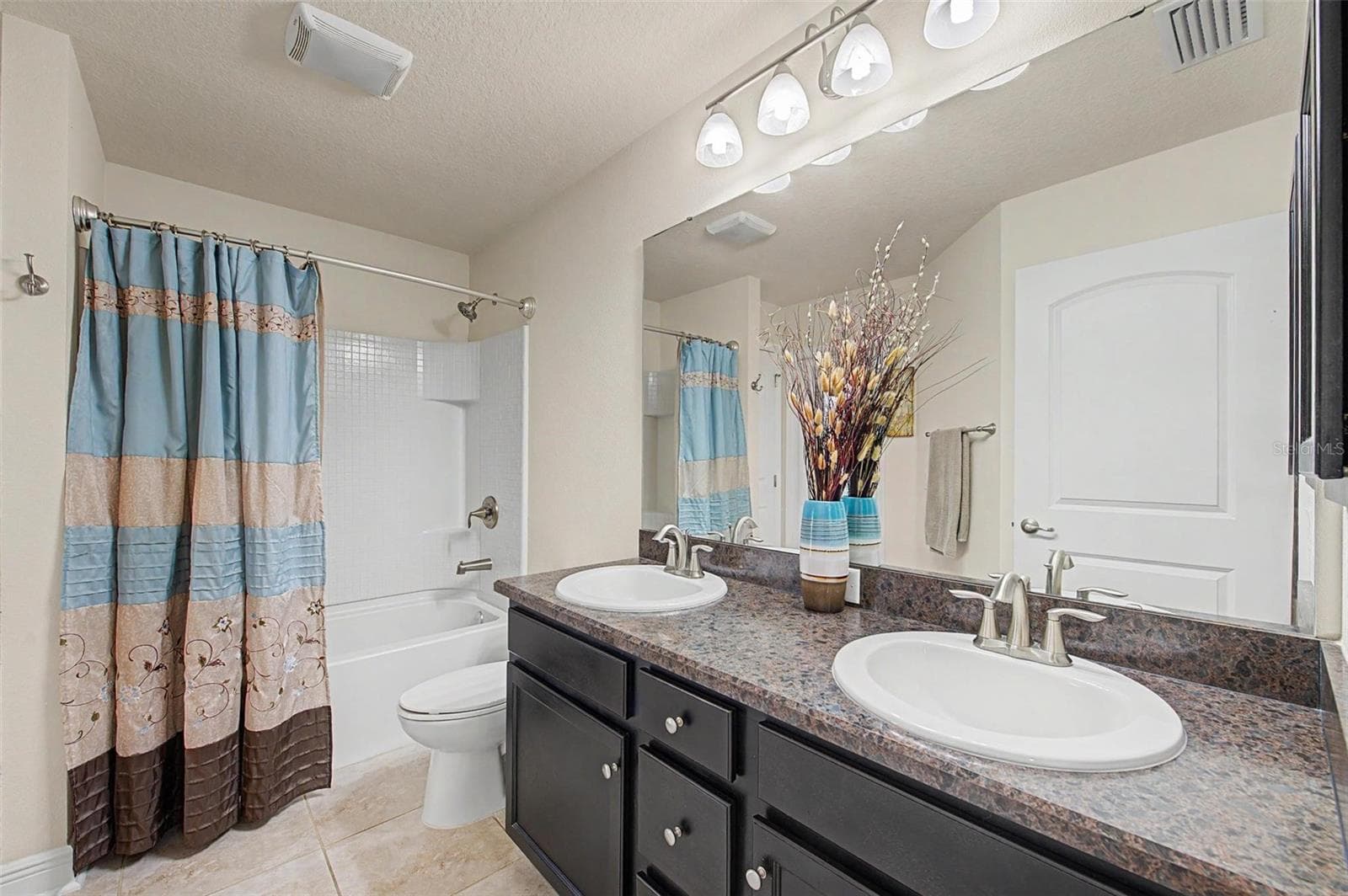 Pool Bathroom - 27928 AUSTIN WOODS DRIVE, DADE CITY