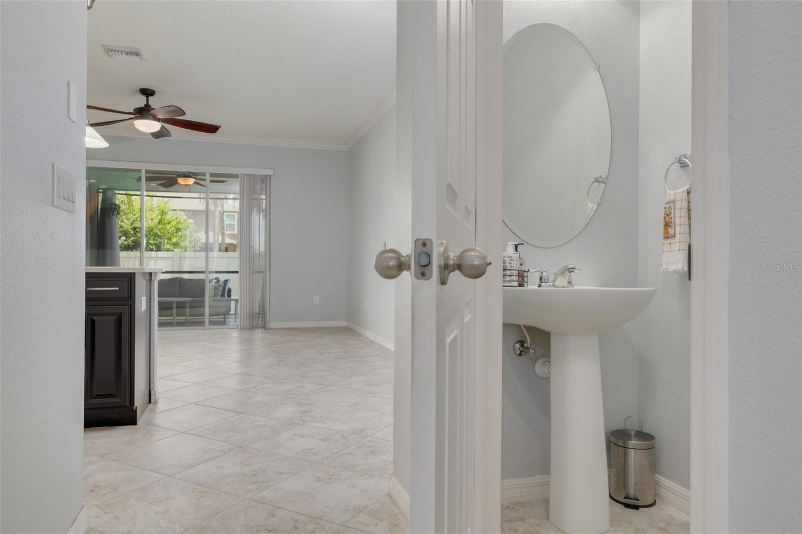 Townhouse at 4087 69TH TER N, PINELLAS PARK, photo 9 of 25