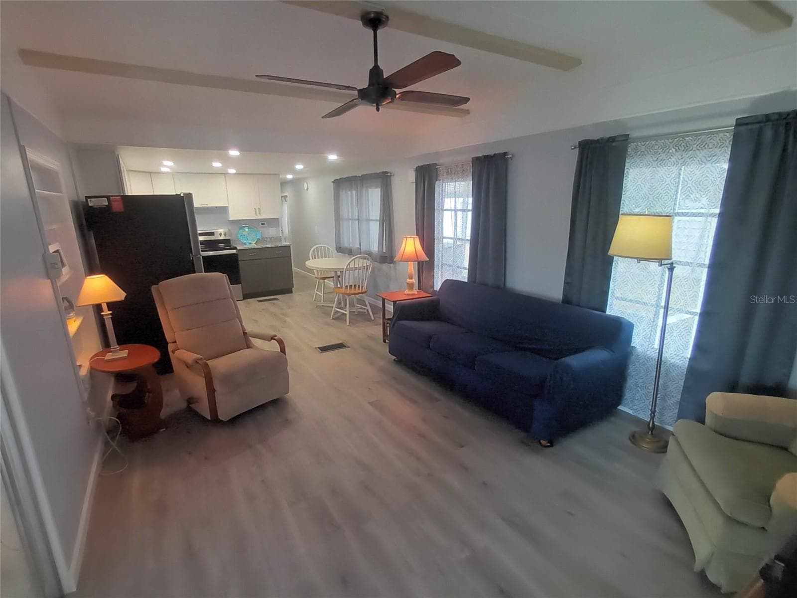 Mobile Home at 5119 GLEN ECHO AVE, SARASOTA, photo 11 of 72
