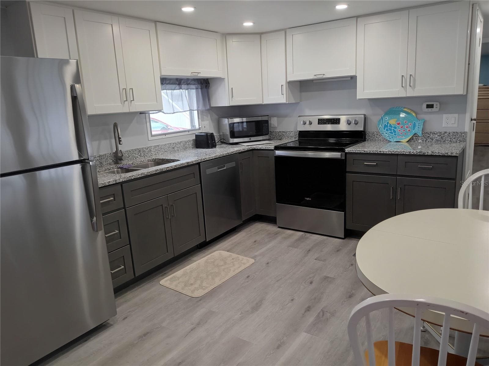 Mobile Home at 5119 GLEN ECHO AVE, SARASOTA, photo 13 of 72