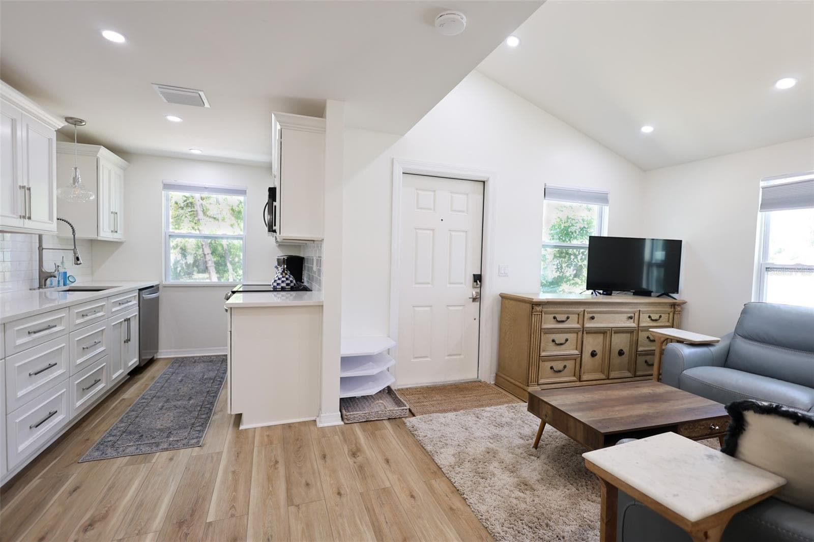 Single Family Residence at 4501 70TH ST N, ST PETERSBURG, photo 5 of 36