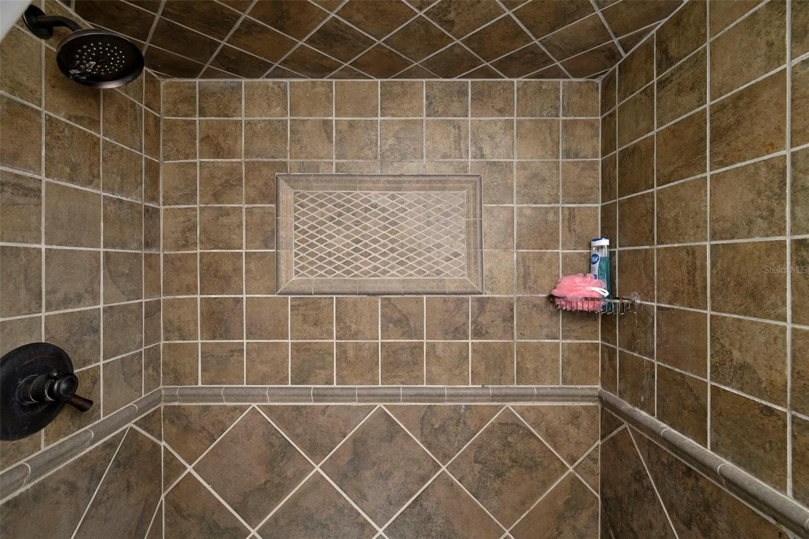 bathroom - 5182 LANCEWOOD DR #14, SARASOTA