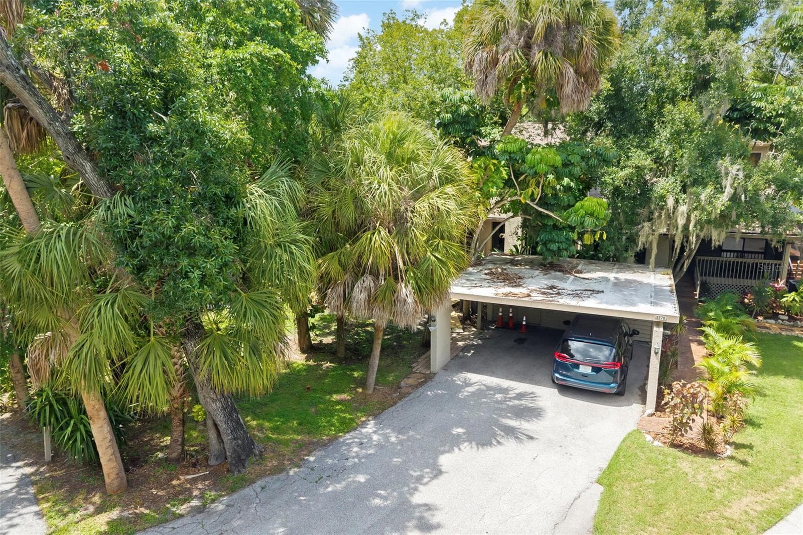 carport - 5182 LANCEWOOD DR #14, SARASOTA