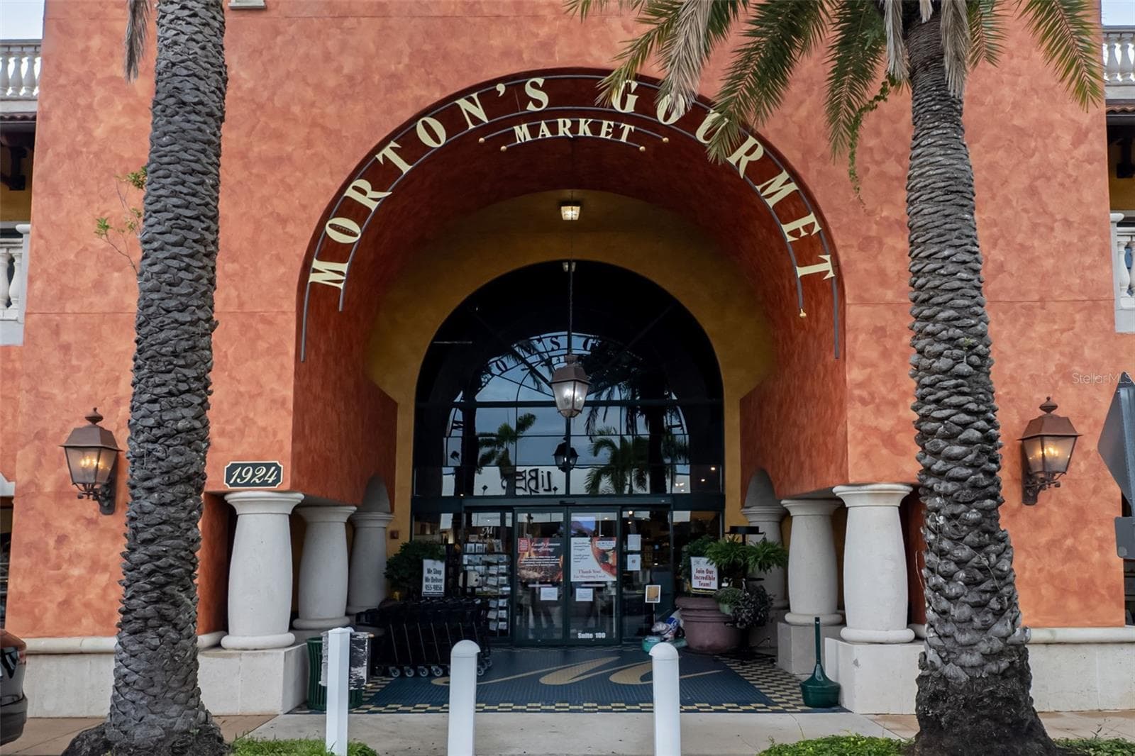 local attractions - 5182 LANCEWOOD DR #14, SARASOTA