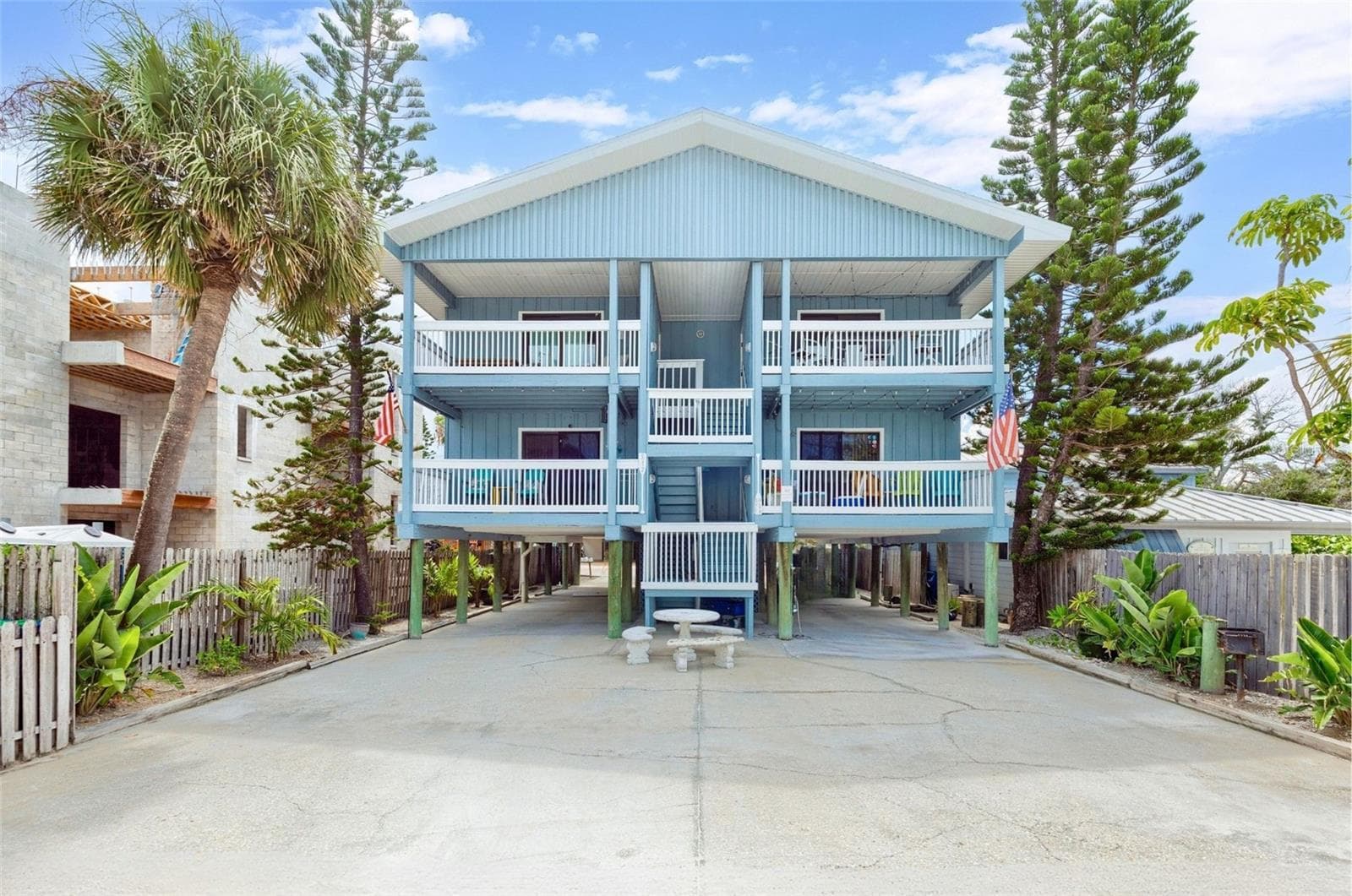 Condominium at 812 GULF BLVD #3, INDIAN ROCKS BEACH, photo 2 of 44