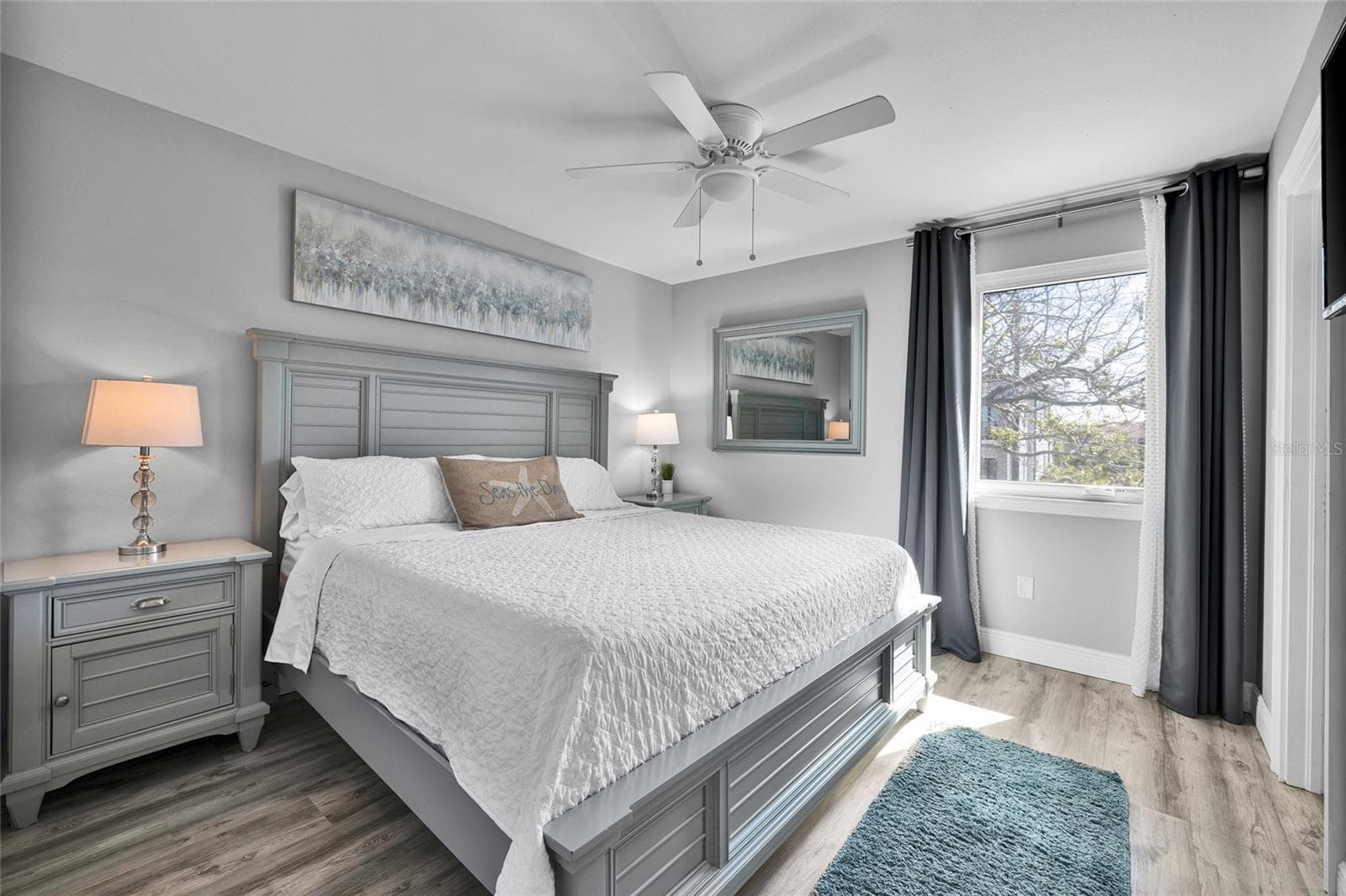 Condominium at 812 GULF BLVD #3, INDIAN ROCKS BEACH, photo 16 of 44
