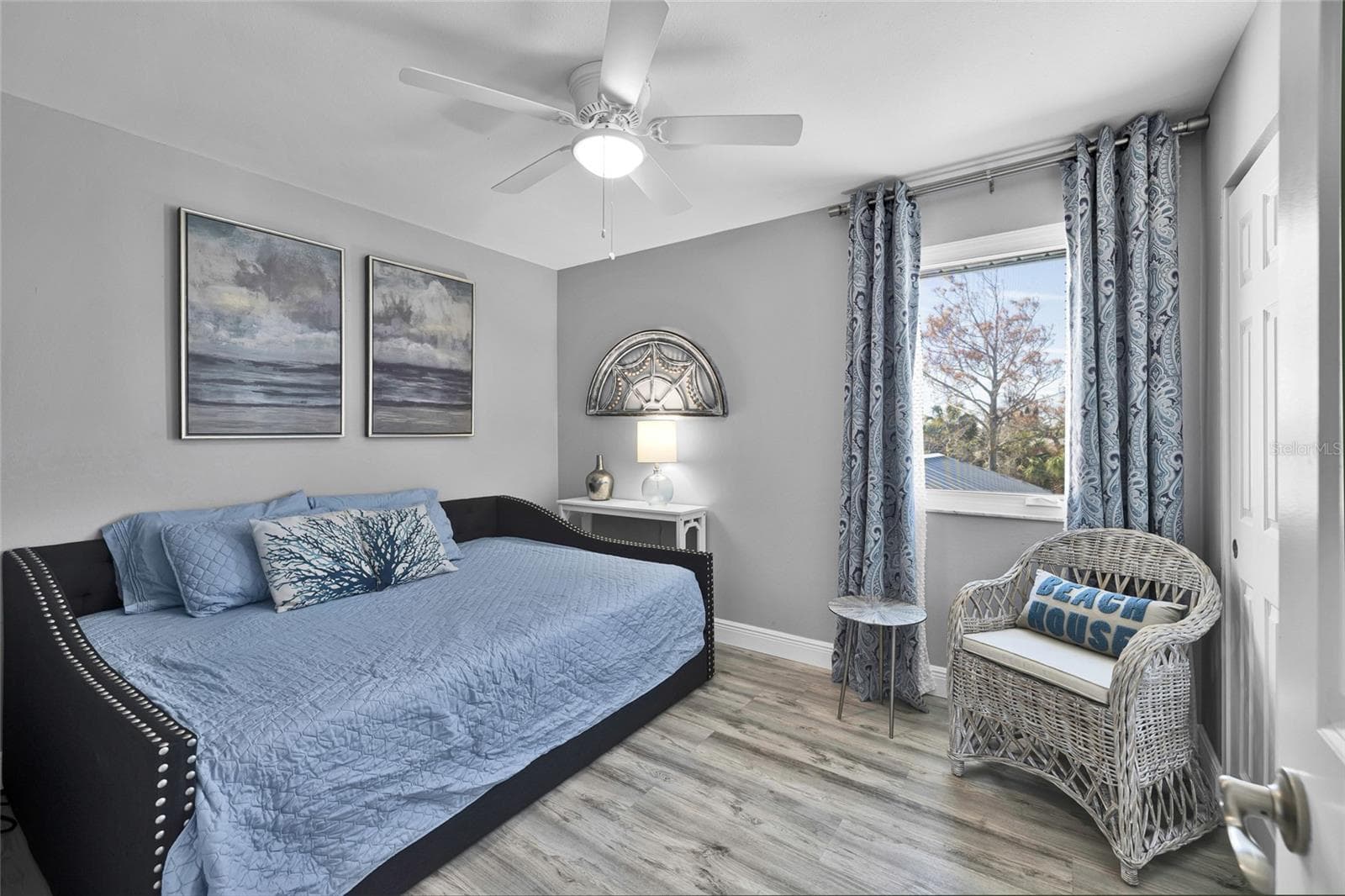 Condominium at 812 GULF BLVD #3, INDIAN ROCKS BEACH, photo 22 of 44