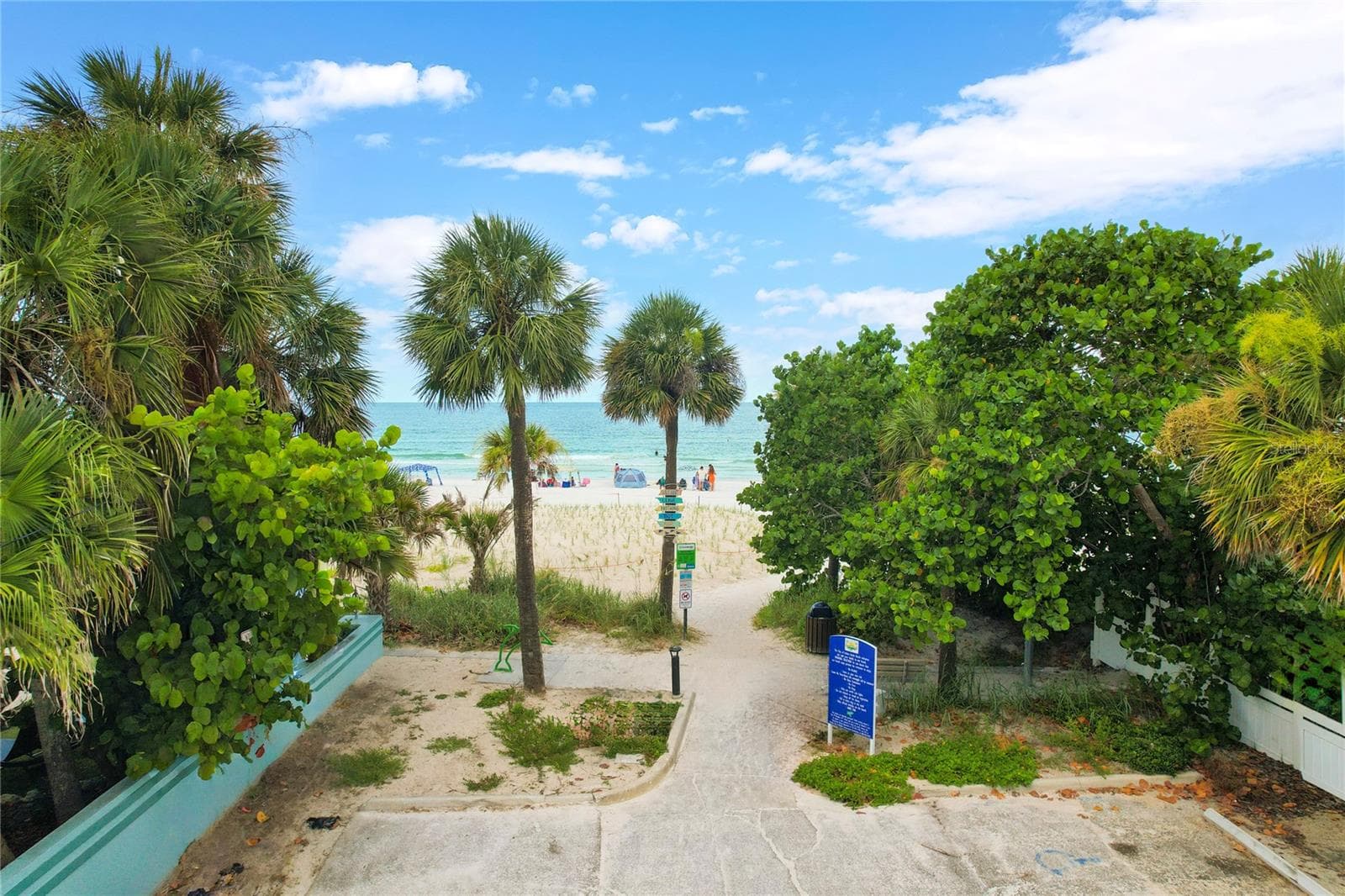 Condominium at 812 GULF BLVD #3, INDIAN ROCKS BEACH, photo 42 of 44