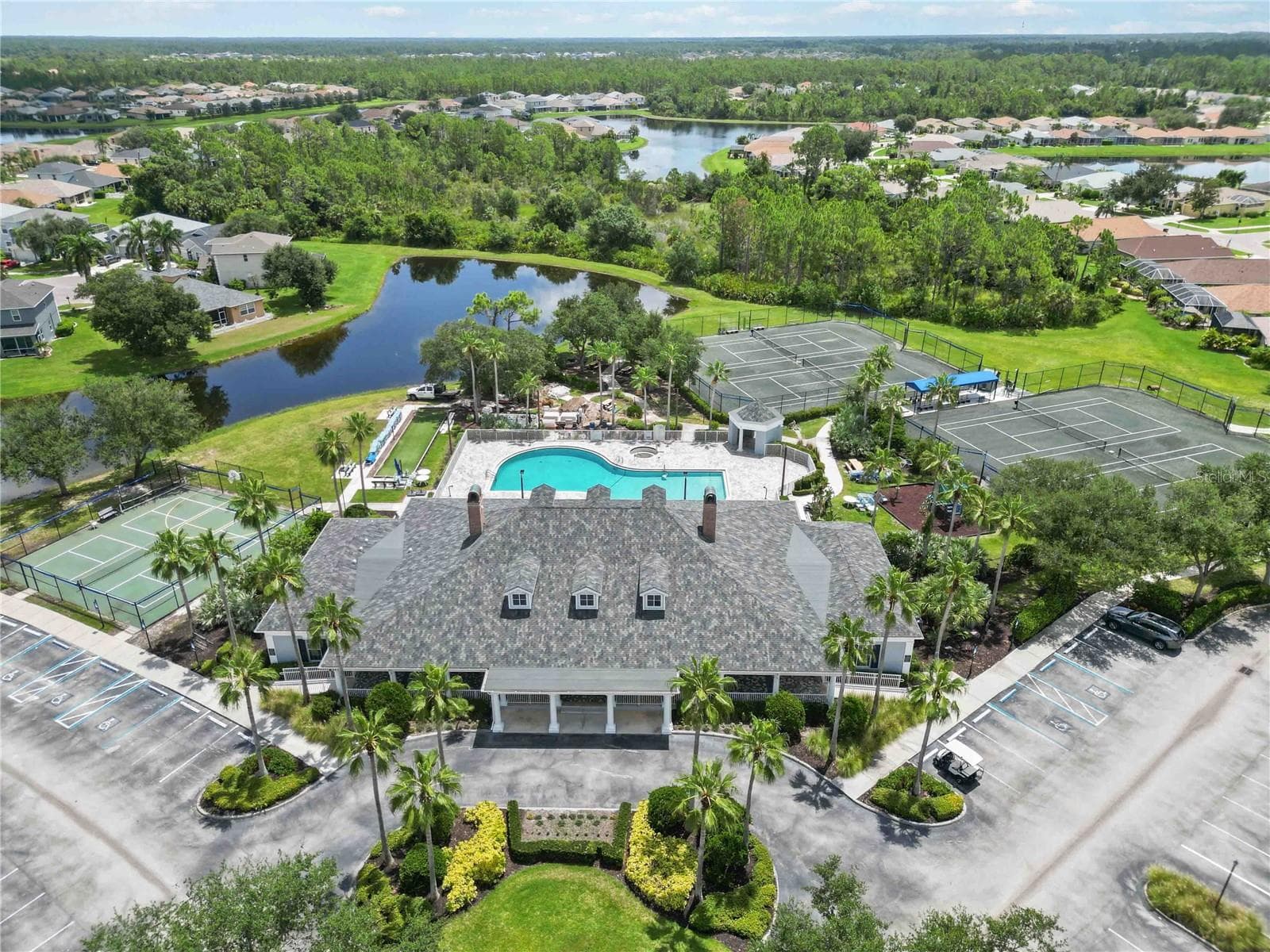Community Pool and Clubhouse - 1914 SCARLETT AVE, NORTH PORT