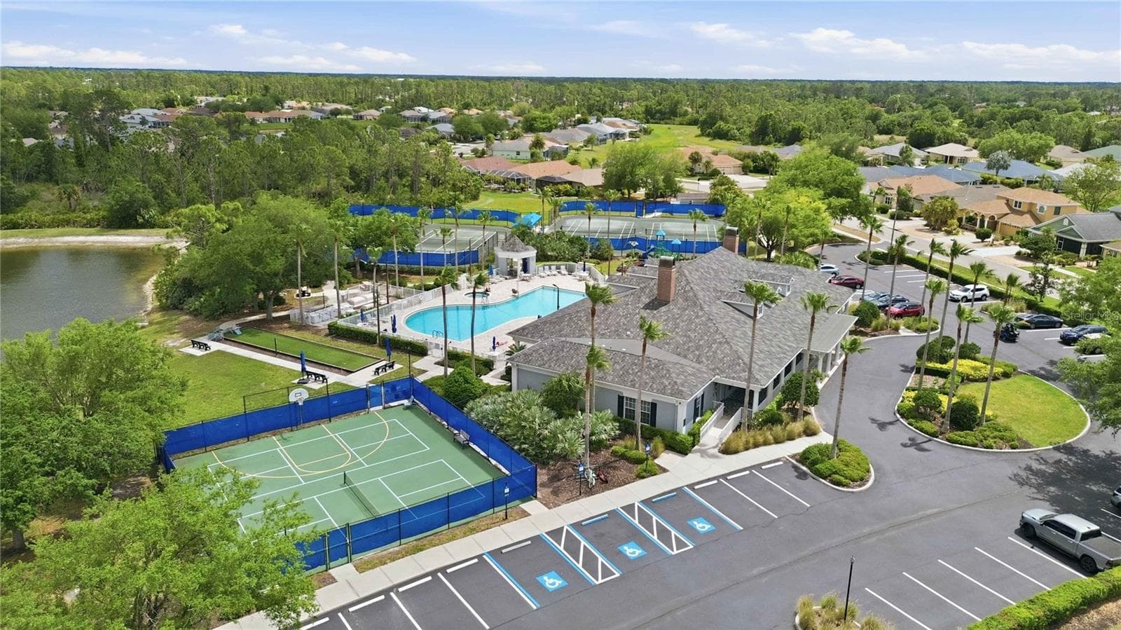 Community Pool and Clubhouse - 1914 SCARLETT AVE, NORTH PORT