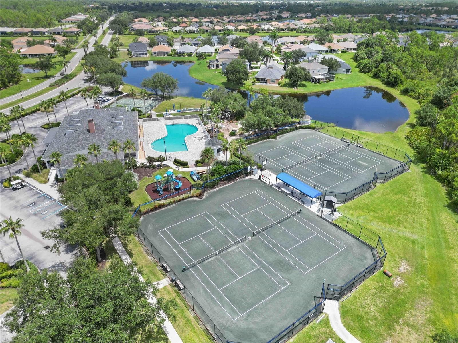 Community Pool and Clubhouse - 1914 SCARLETT AVE, NORTH PORT