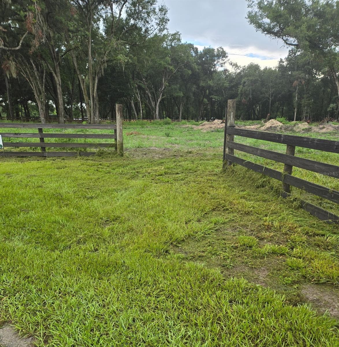 Land at 890 GRAND RONDO W, CRESCENT CITY, photo 3 of 26