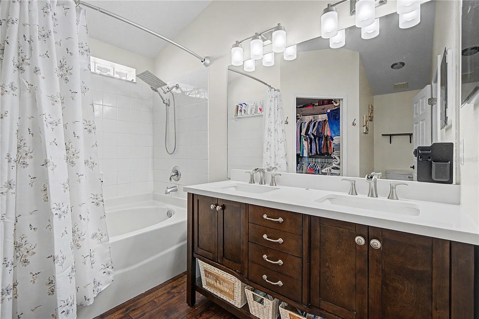 Single Family Residence at 24328 MISTWOOD CT, LUTZ, photo 25 of 43