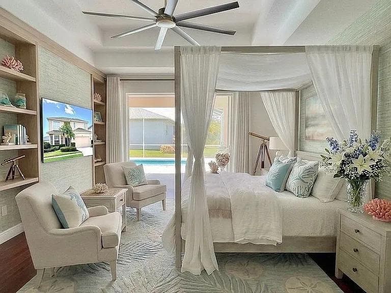 Virtually staged - 7462 FEATHERSTONE BLVD, SARASOTA