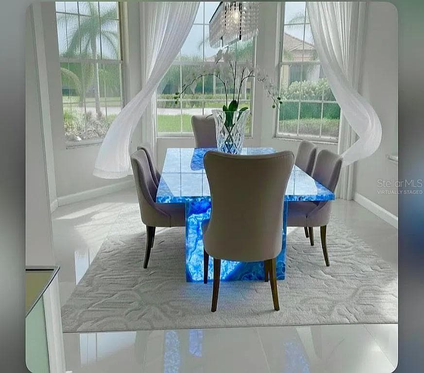 Virtually staged - 7462 FEATHERSTONE BLVD, SARASOTA