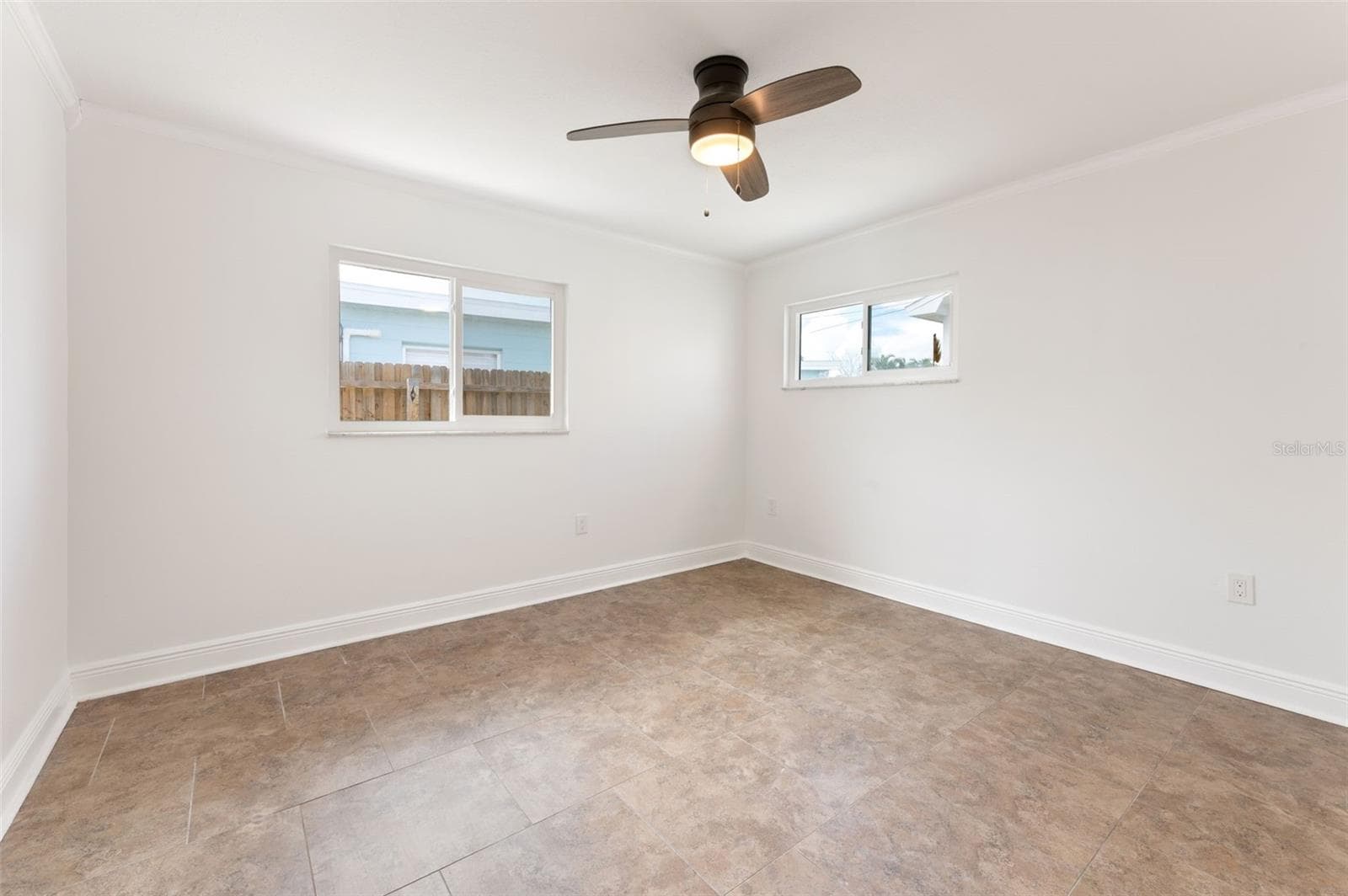 Duplex at 14036 MARGUERITE DR, MADEIRA BEACH, photo 9 of 36