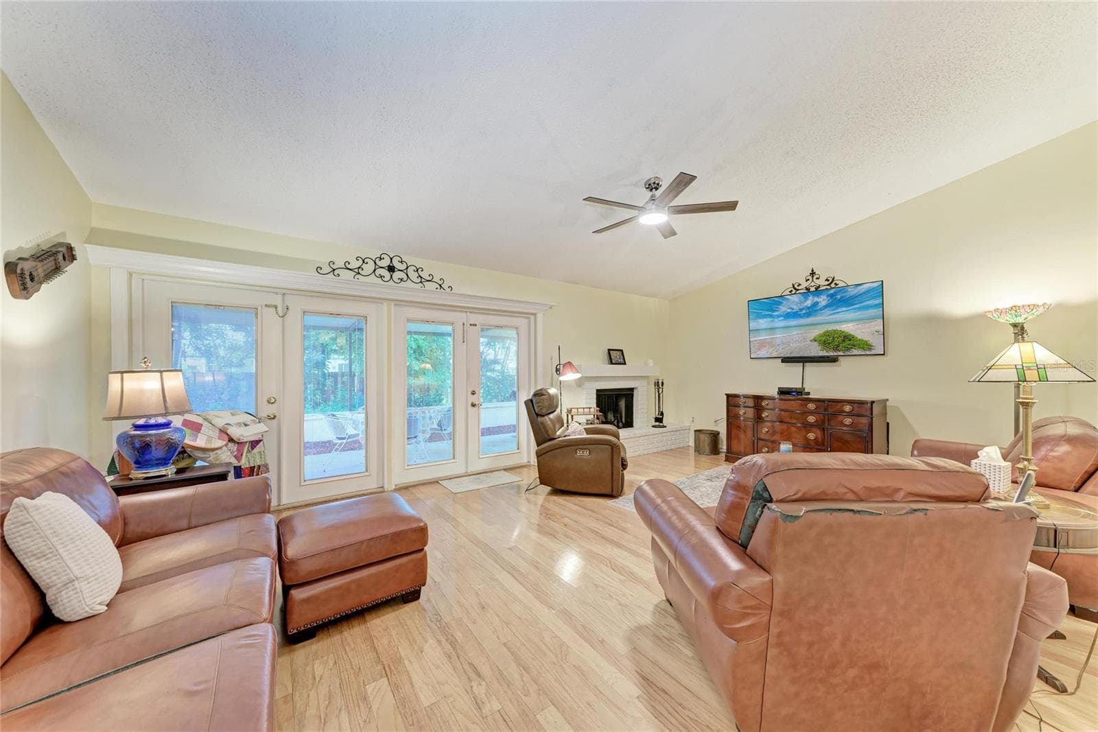 Villa at 6207 COURTSIDE DR #23, BRADENTON, photo 11 of 52