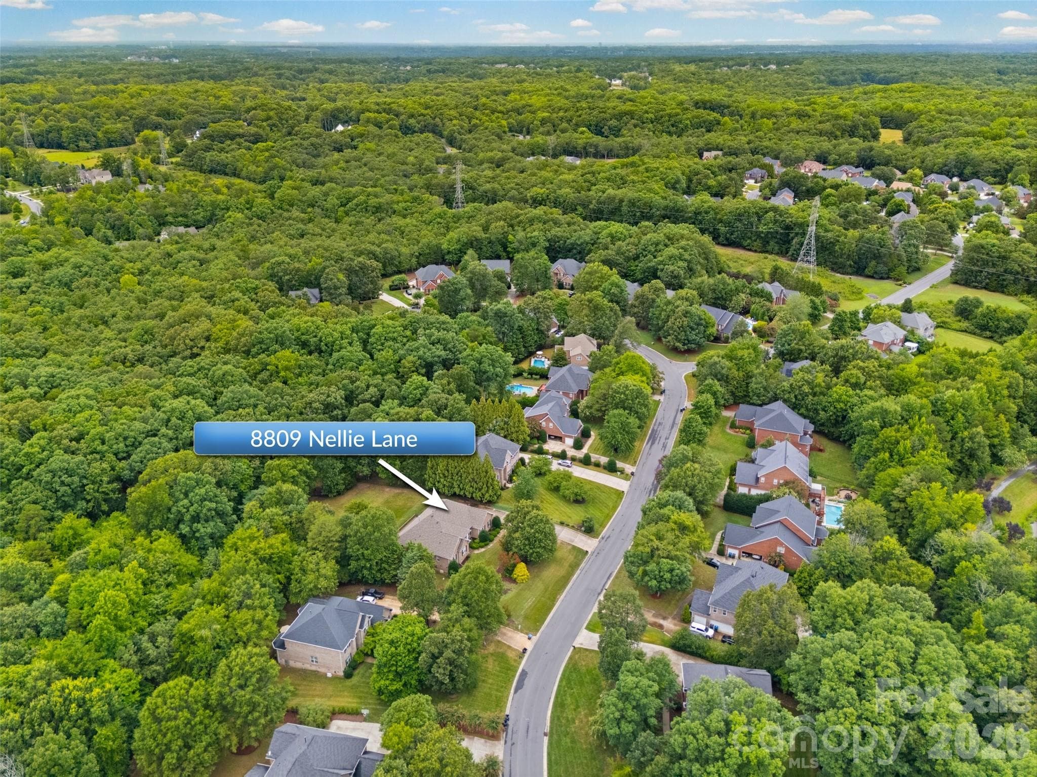 Single Family Residence at 8809 Nellie Lane, Waxhaw, photo 5 of 44