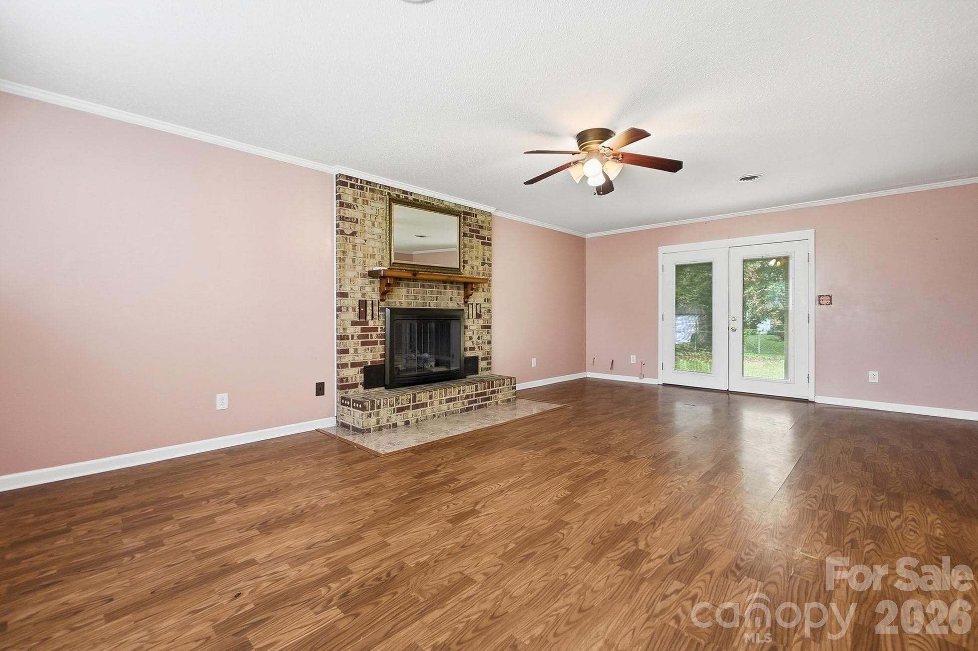 Perfect for a family room or entertainment space - 2600 Providence Drive, Gastonia