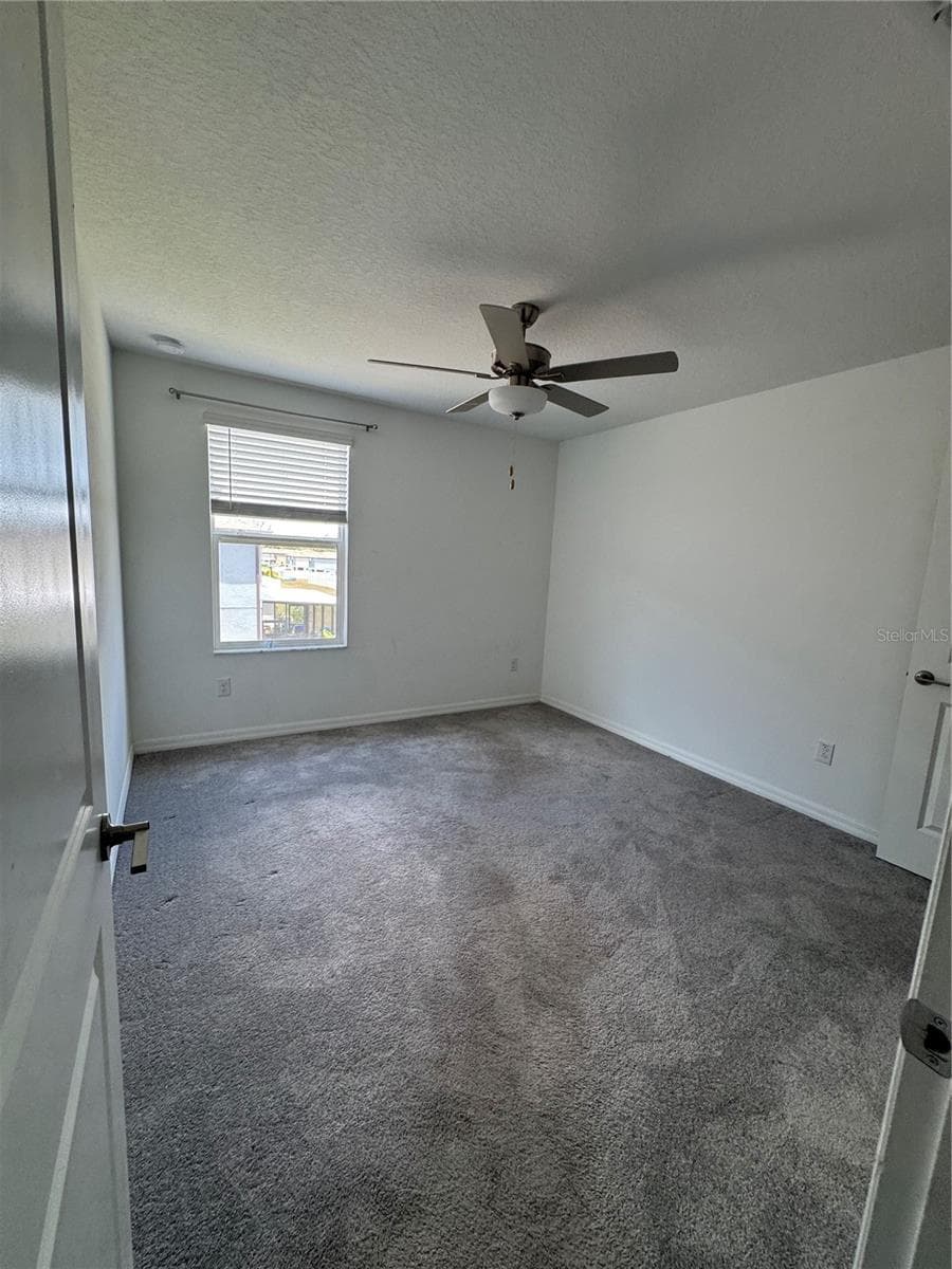 Single Family Residence at 36569 SMITHFIELD LN, ZEPHYRHILLS, photo 10 of 30